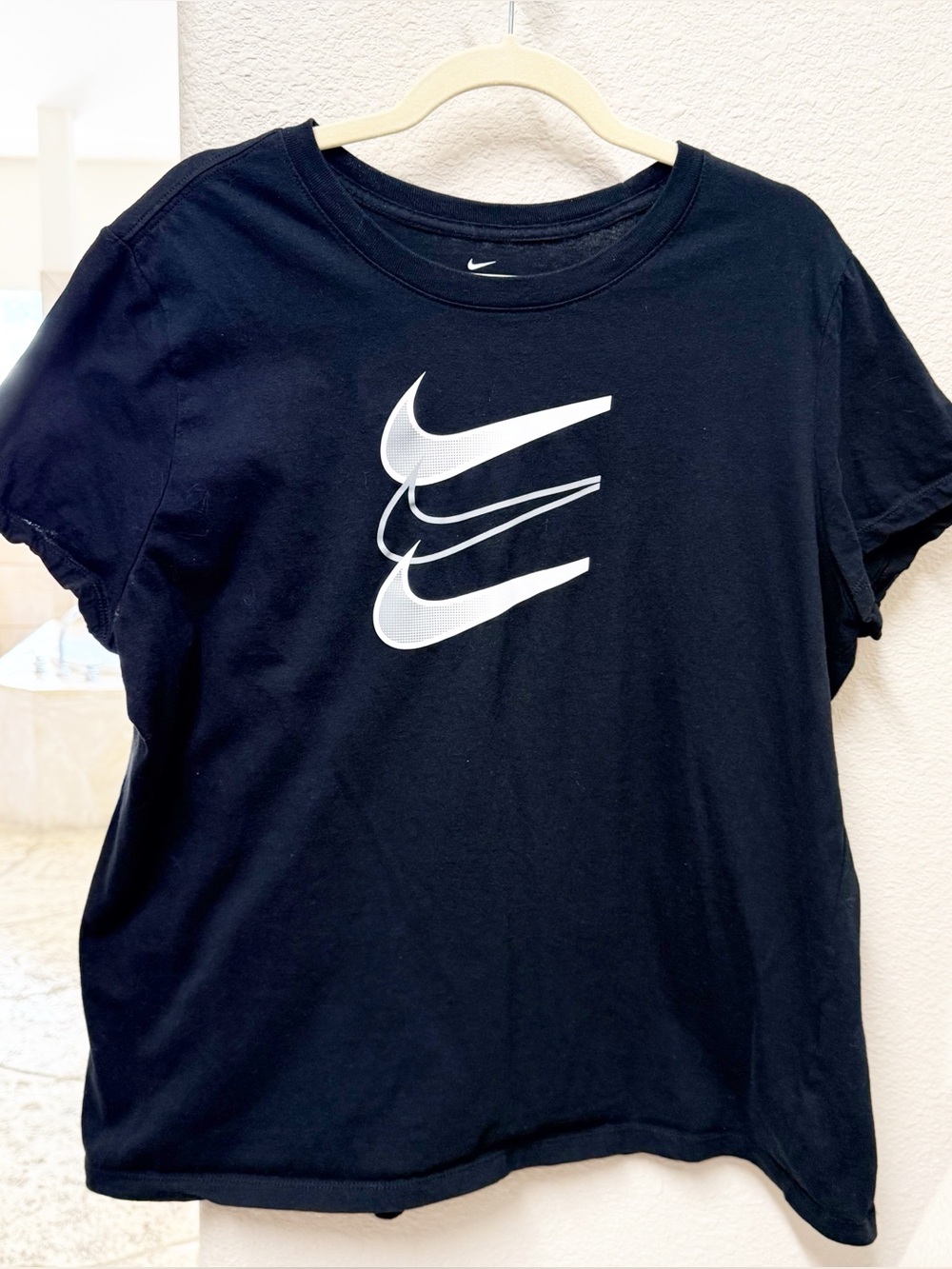Nike The Nike Tee Black Short Sleeve Tee with White Triple Swoosh XXL